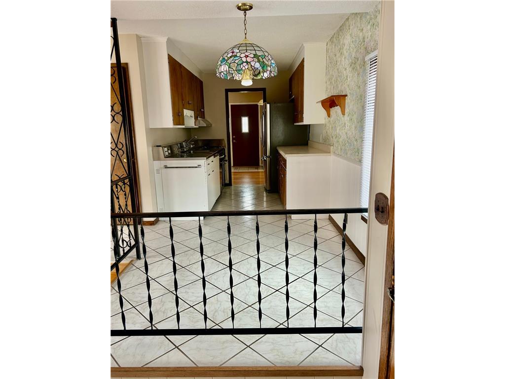 7244 Clinton Avenue Richfield MN 55423 7049963 image10