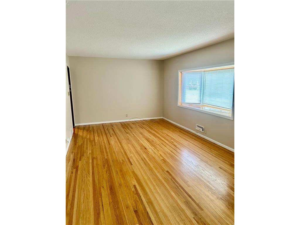 7244 Clinton Avenue Richfield MN 55423 7049963 image11