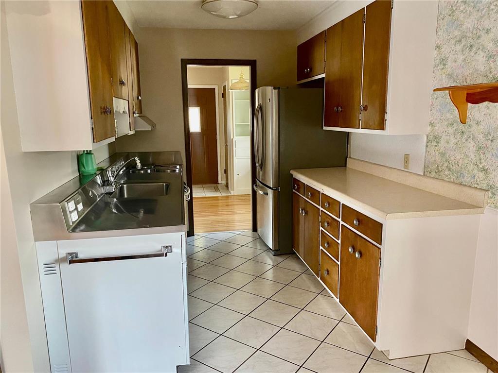 7244 Clinton Avenue Richfield MN 55423 7049963 image4