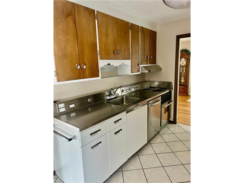 7244 Clinton Avenue Richfield MN 55423 7049963 image6