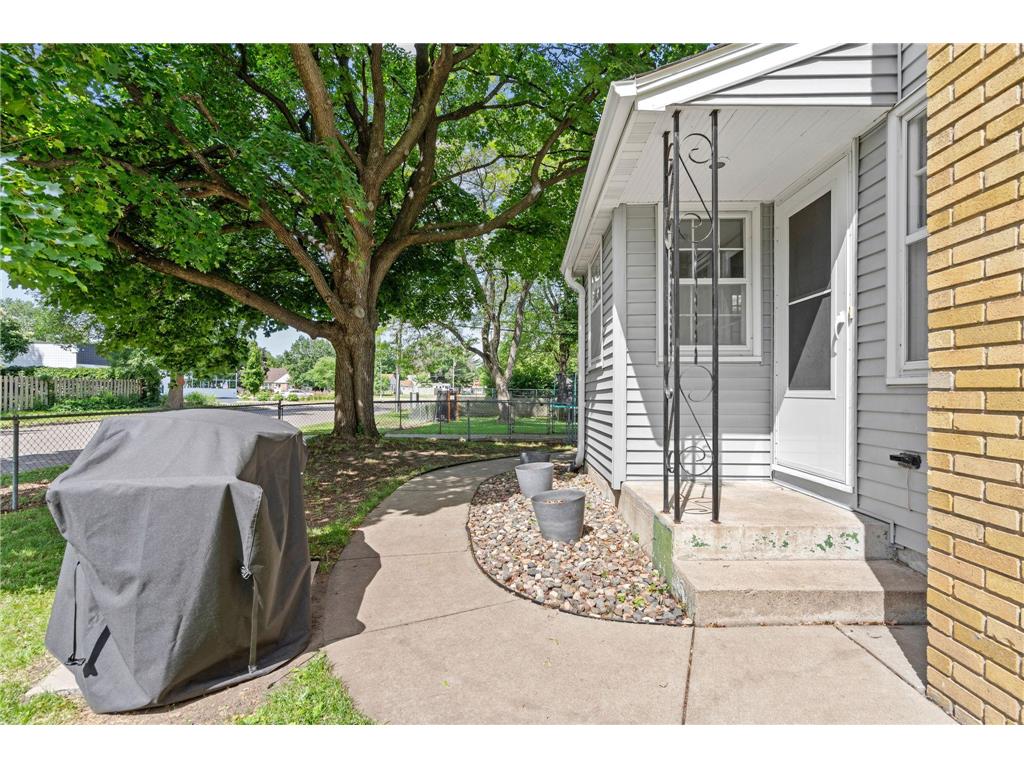 7244 Oliver Avenue S Richfield MN 55423 7094286 image4