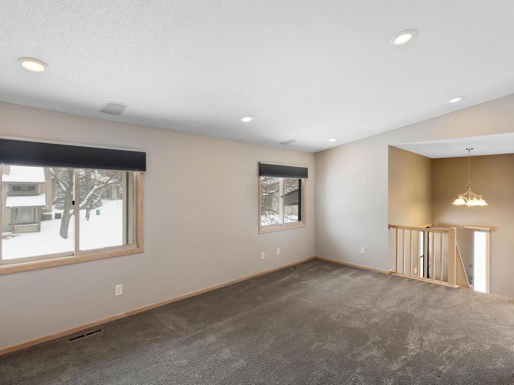 7245 Woodstock Curve Bloomington MN 55438 6825110 image6