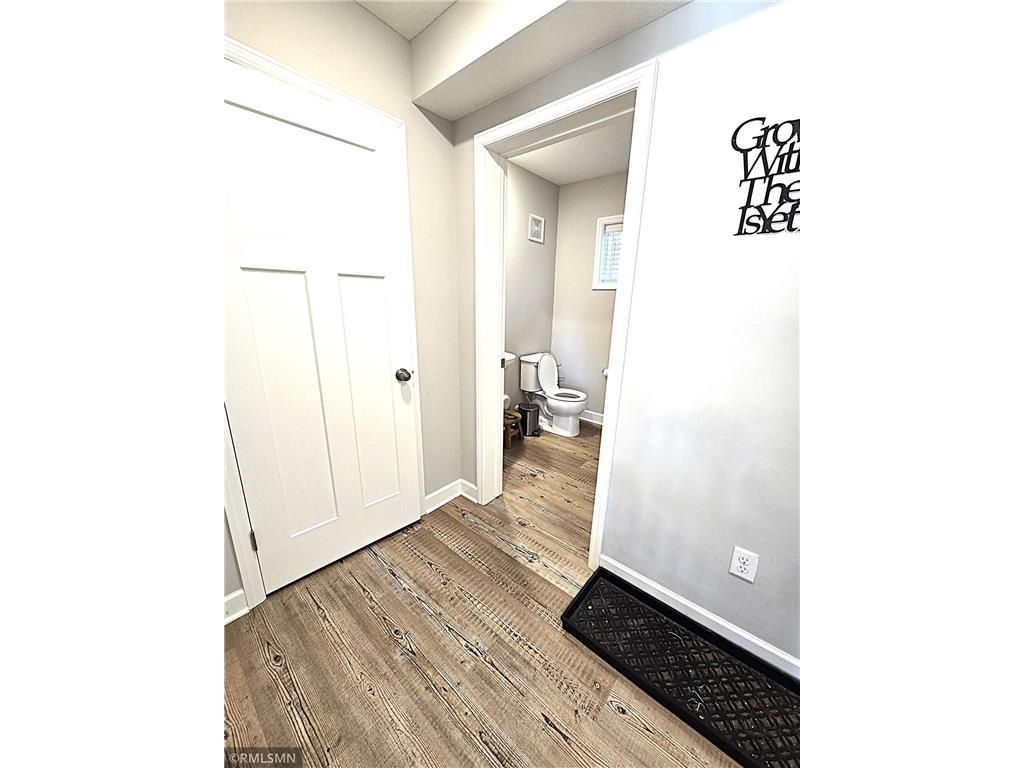 7247 Dora Drive Lino Lakes MN 55038 7047500 image2