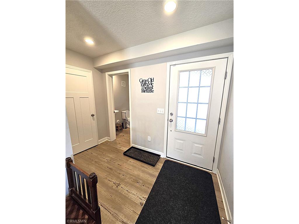 7247 Dora Drive Lino Lakes MN 55038 7047500 image3