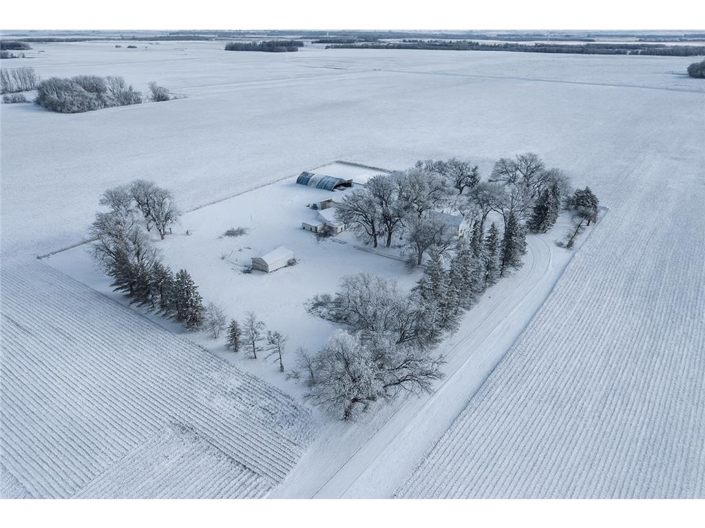 725 110th Street Manyaska Twp MN 56171 6822760 image1