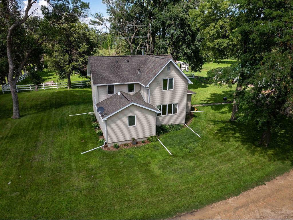 725 110th Street Manyaska Twp MN 56171 6822760 image27