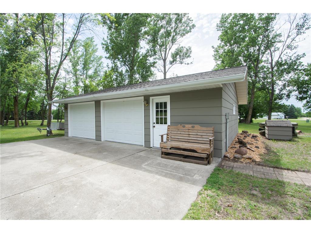 725 192nd Street S Hawley MN 56549 7072262 image3
