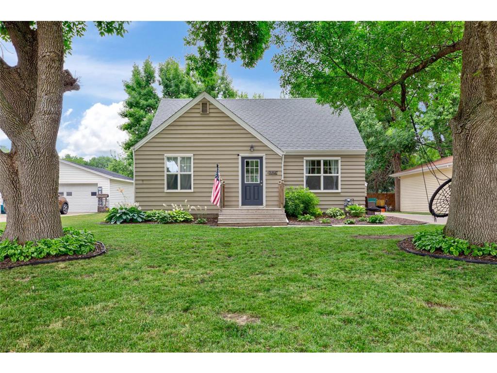 725 8th Avenue NE Waseca MN 56093 6416076 image1