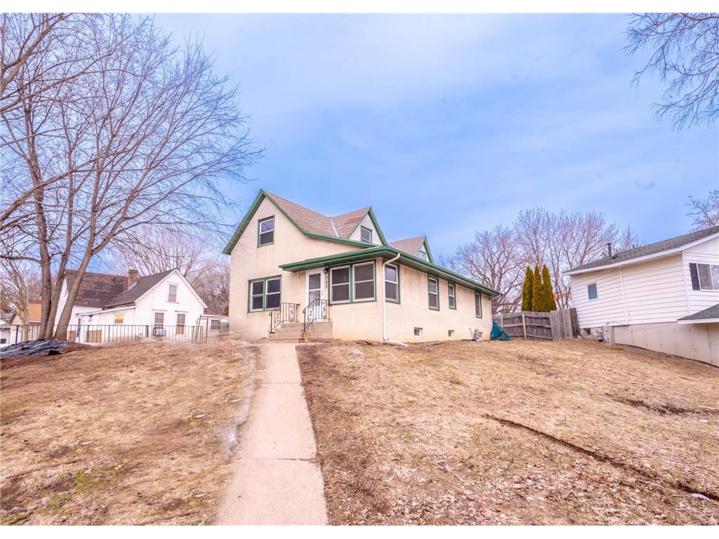 725 California Avenue E Saint Paul MN 55106 6345002 image1