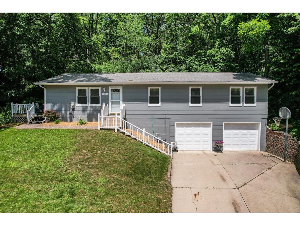 725 Cliff Street NE Chatfield MN 55923 6572176 image1