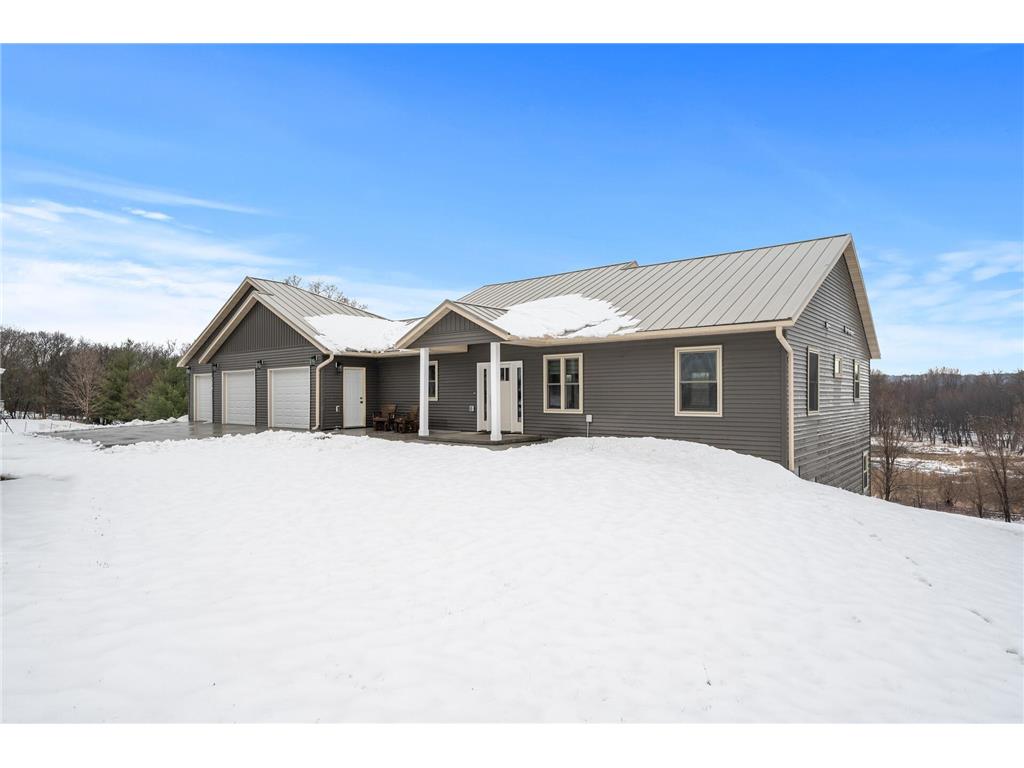 725 N Linden Street Belle Plaine MN 56011 - Minnesota River 6506710 image1