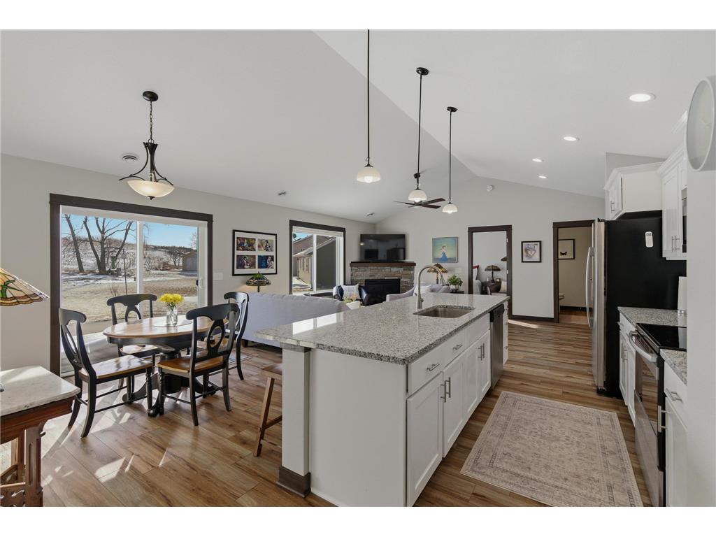 725 Northwood Drive Janesville MN 56048 7011585 image4