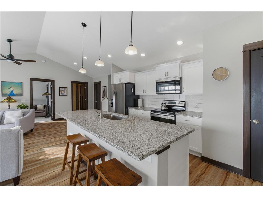 725 Northwood Drive Janesville MN 56048 7011585 image6