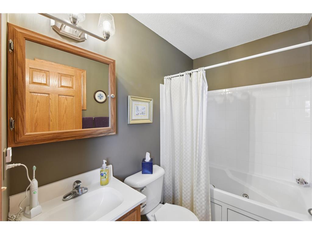 725 Packer Drive Hudson WI 54016 7037724 image17