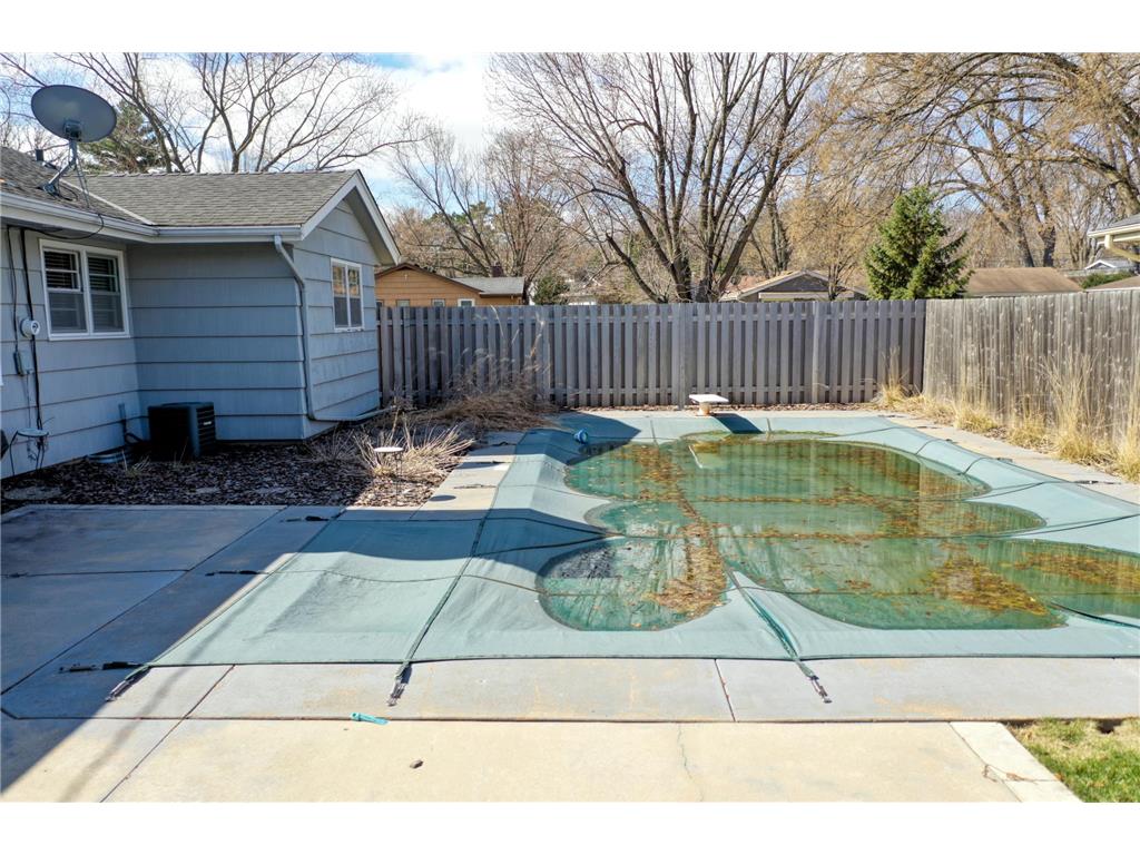 725 Pontiac Place Mendota Heights MN 55120 7043409 image11