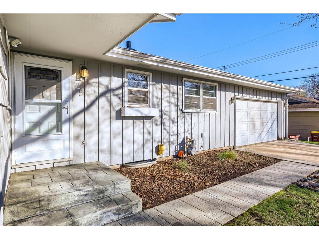 725 Pontiac Place Mendota Heights MN 55120 7043409 image15