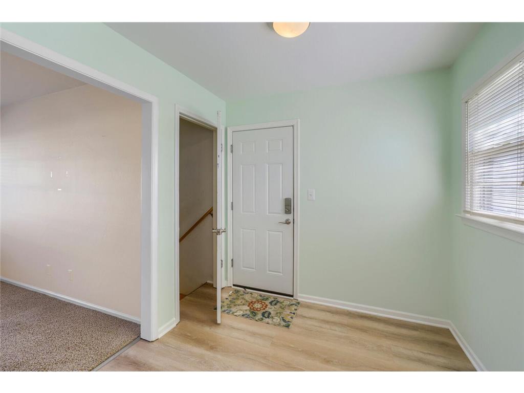 725 Pontiac Place Mendota Heights MN 55120 7043409 image24
