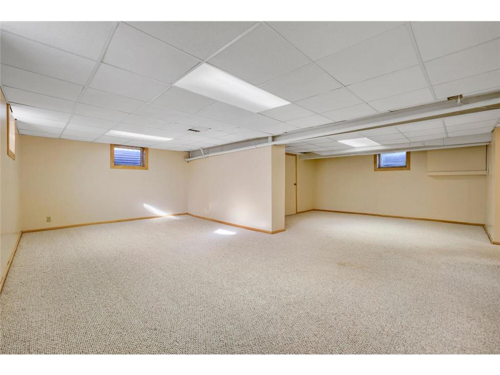 725 Pontiac Place Mendota Heights MN 55120 7043409 image26