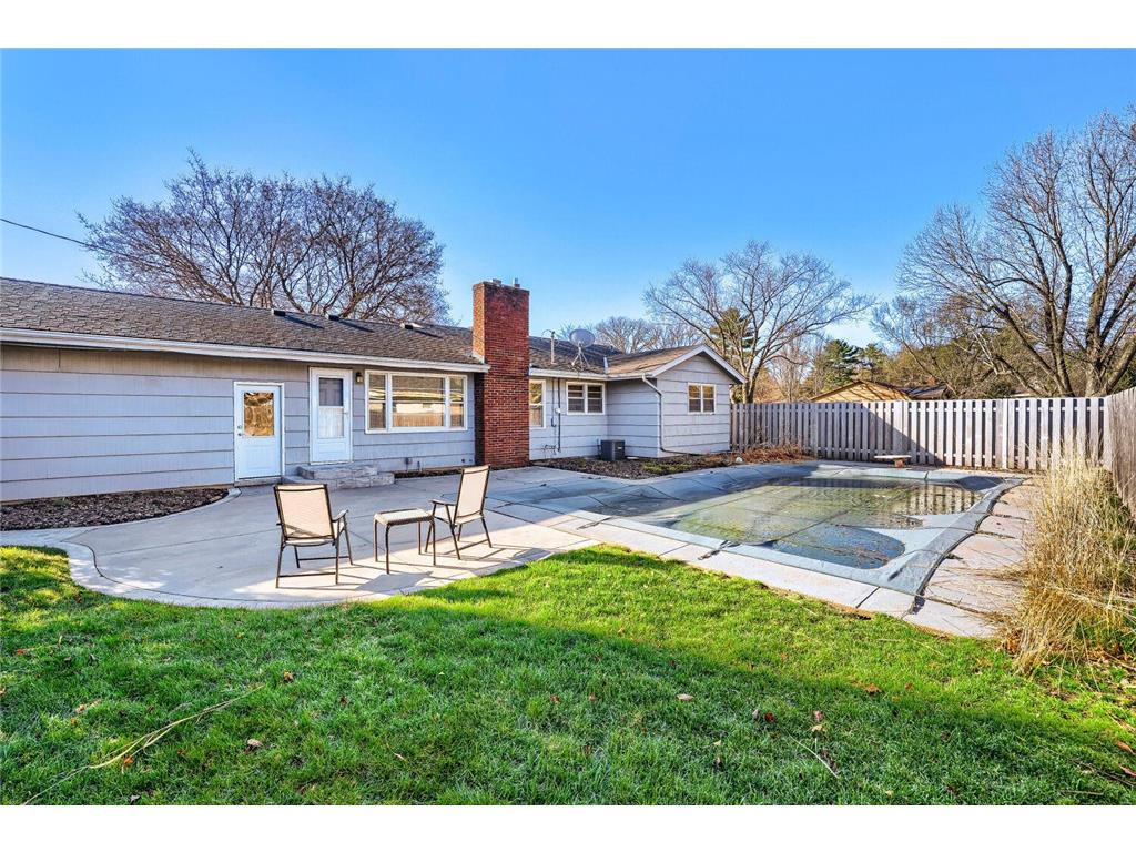 725 Pontiac Place Mendota Heights MN 55120 7043409 image3