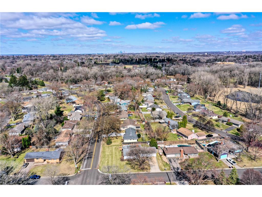 725 Pontiac Place Mendota Heights MN 55120 7043409 image7