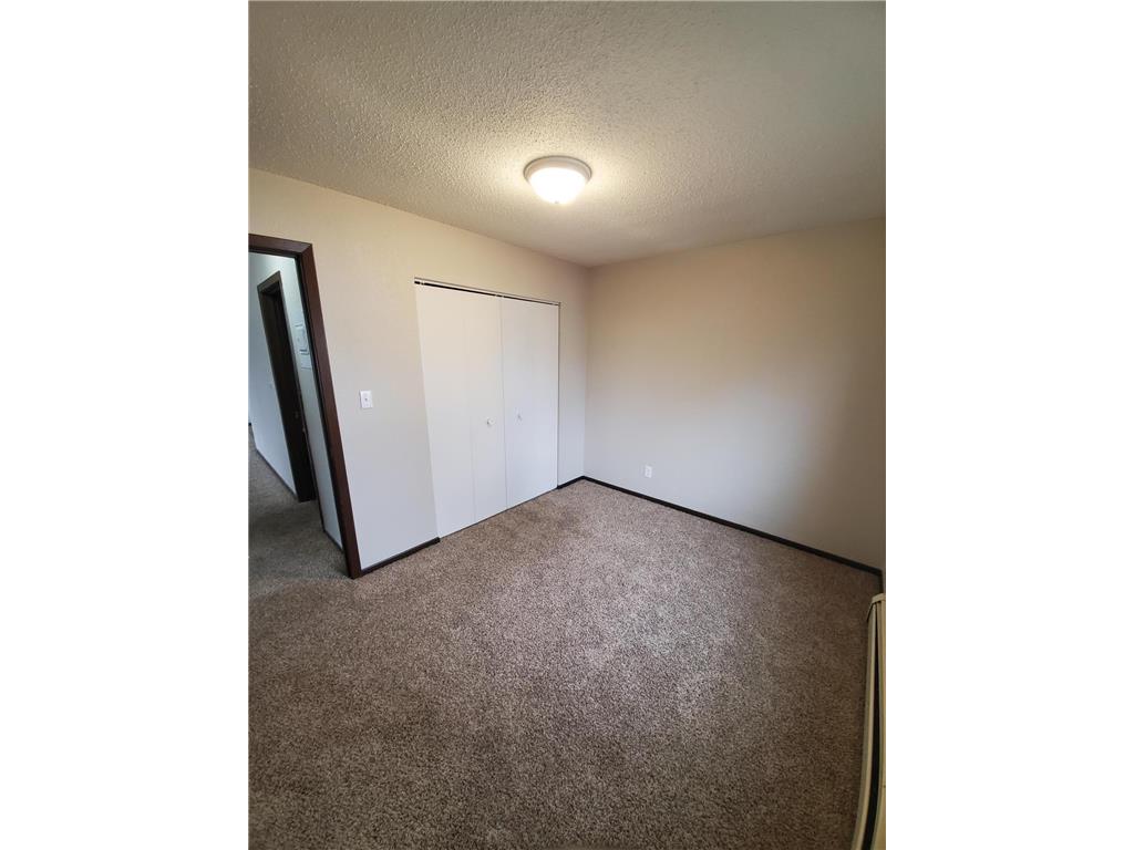 725 S 9th Street #6 Bird Island MN 55310 6815203 image13