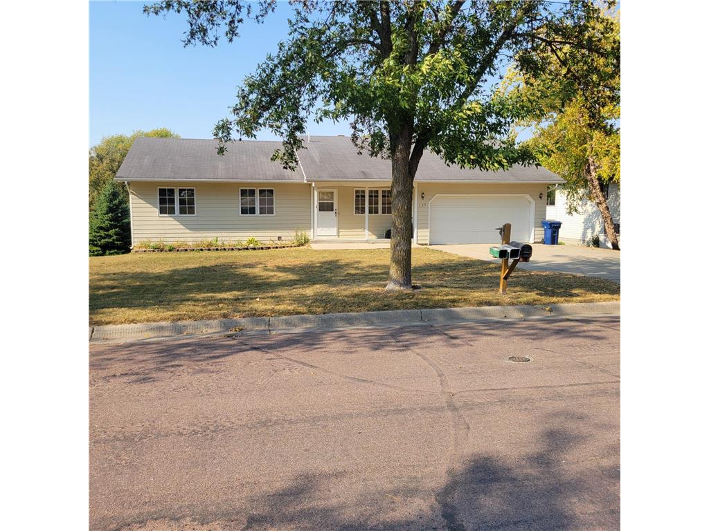 725 Sunset Drive Fergus Falls MN 56537 6627956 image1