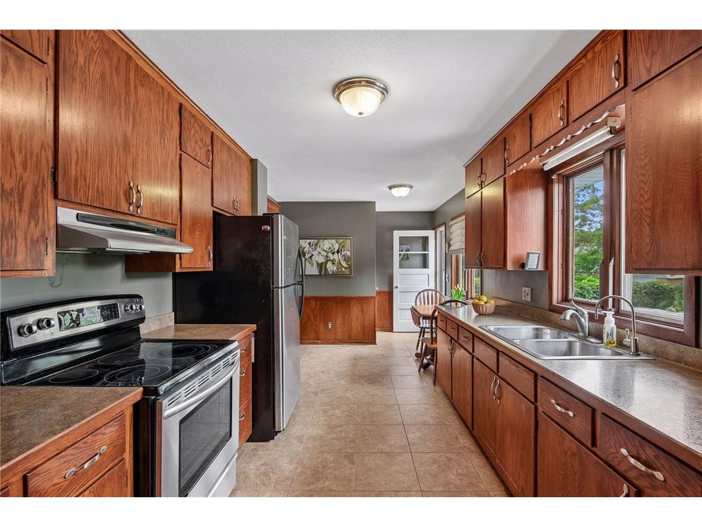 725 W 1st Street Waconia MN 55387 - Waconia 7108510 image24