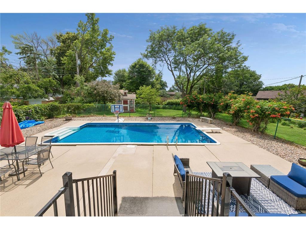 725 W 1st Street Waconia MN 55387 - Waconia 7108510 image39