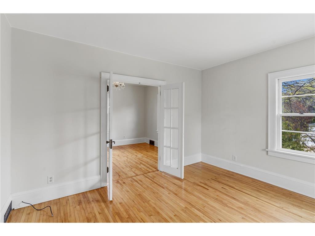 725 Waseca Street Saint Paul MN 55107 7071881 image17