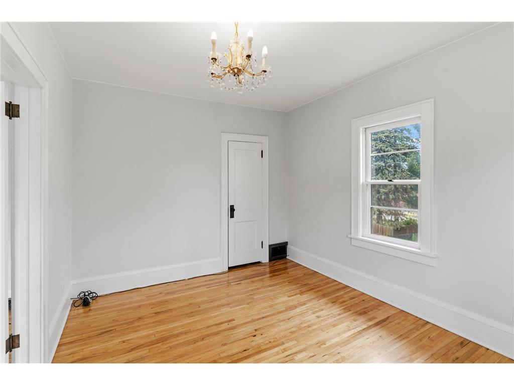 725 Waseca Street Saint Paul MN 55107 7071881 image21