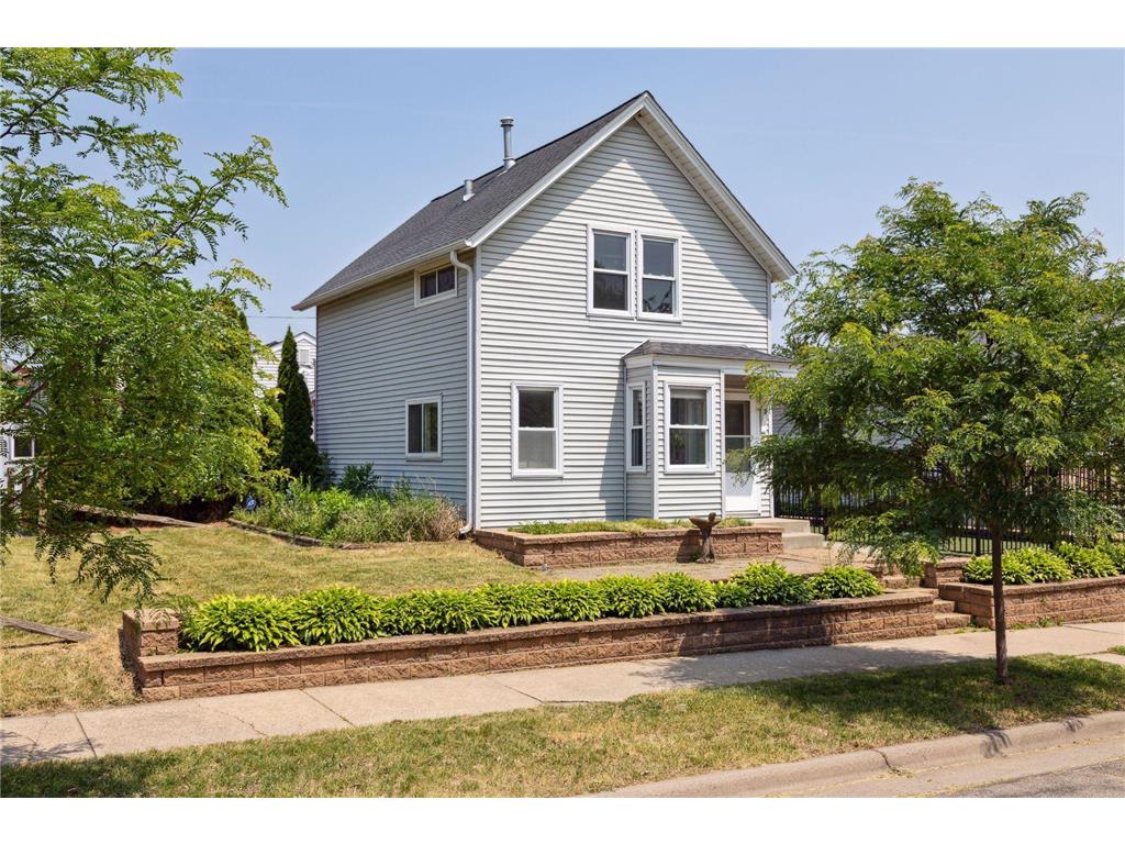 725 Watson Avenue Saint Paul MN 55102 7004778 image9