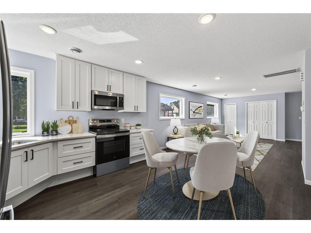 725 Wilson Avenue Saint Paul MN 55106 7052078 image14