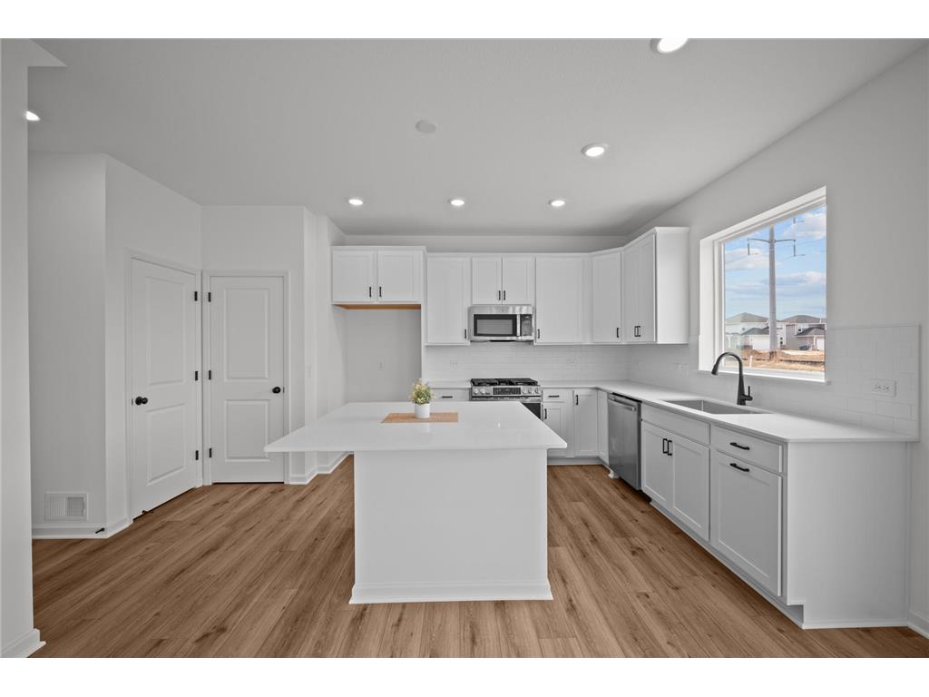 7250 Large Avenue NE Otsego MN 55301 6822908 image2