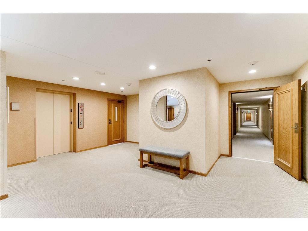 7250 Lewis Ridge Parkway 101, Edina, MN, 55439 MLS 6488559 Edina