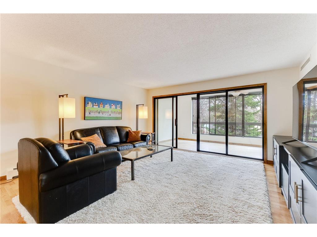 7250 Lewis Ridge Parkway 101, Edina, MN, 55439 MLS 6488559 Edina