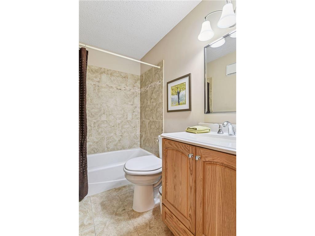 7250 Lewis Ridge Parkway #102 Edina MN 55439 6754669 image18