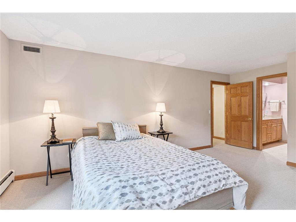 7250 Lewis Ridge Parkway #102 Edina MN 55439 6754669 image20