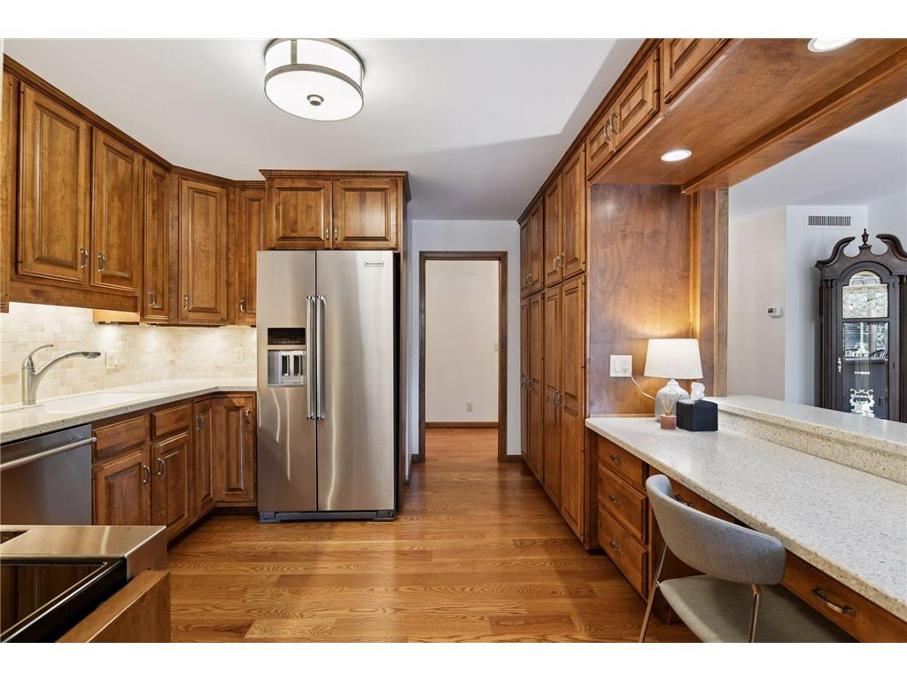 7250 Lewis Ridge Parkway #107 Edina MN 55439 6794217 image6