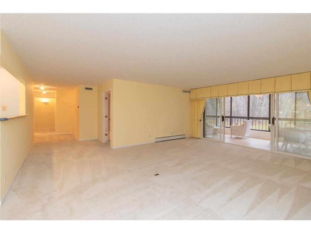 7250 Lewis Ridge Parkway 117, Edina, MN, 55439 MLS 6466470 Edina