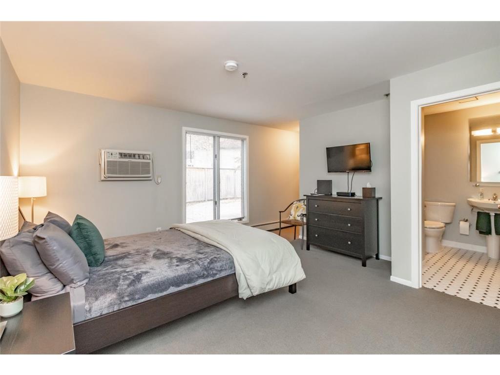 7250 Lewis Ridge Parkway 117, Edina, MN, 55439 MLS 6466470 Edina