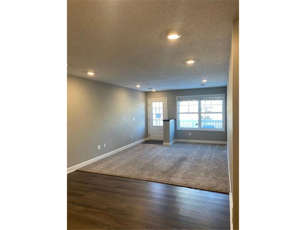 7252 Fall Drive Lino Lakes MN 55038 7002751 image3