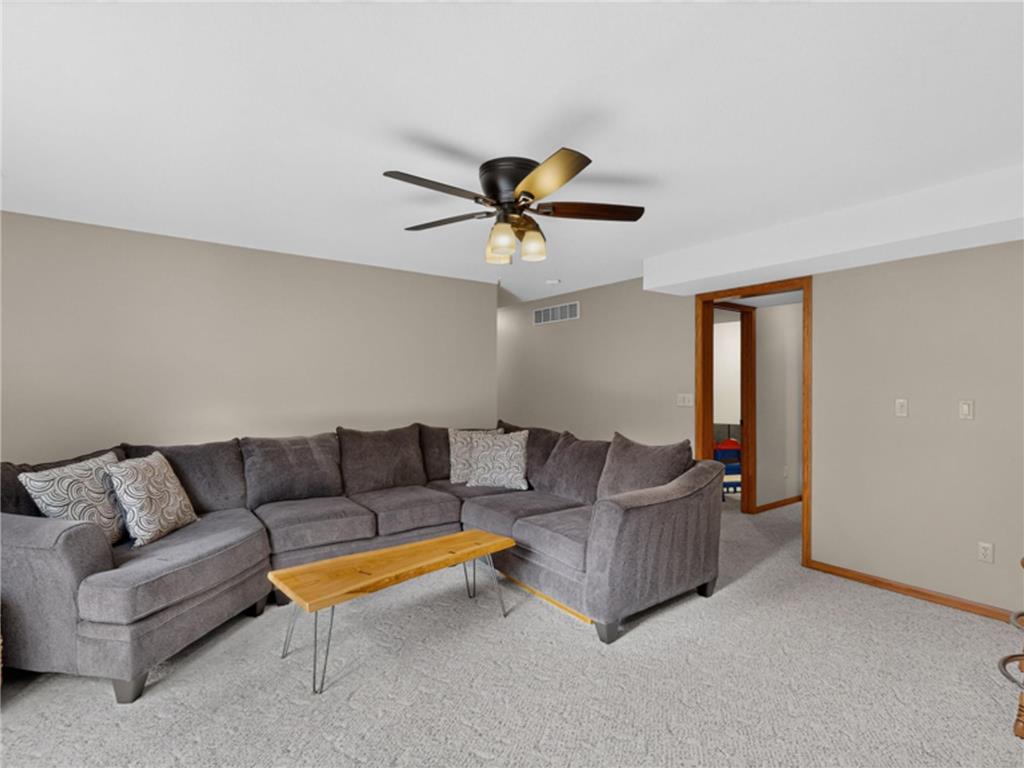 7255 Hollyford Lane NW Rochester MN 55901 7097575 image29