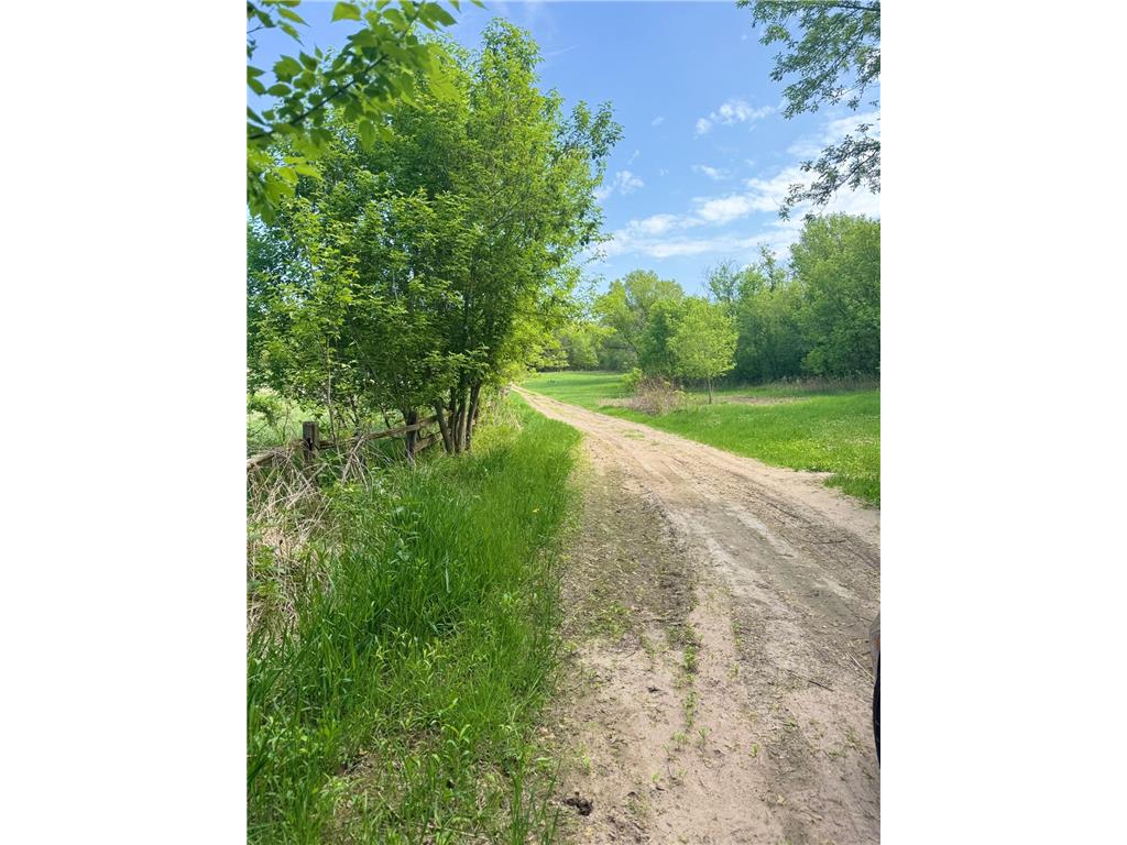 726 160th Avenue New Richmond WI 54017 6722065 image2