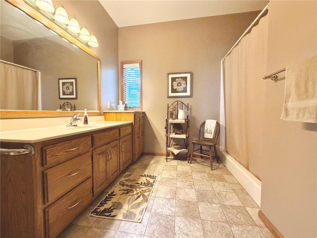 726 3rd Avenue Worthington MN 56187 - Okabena 7063447 image25