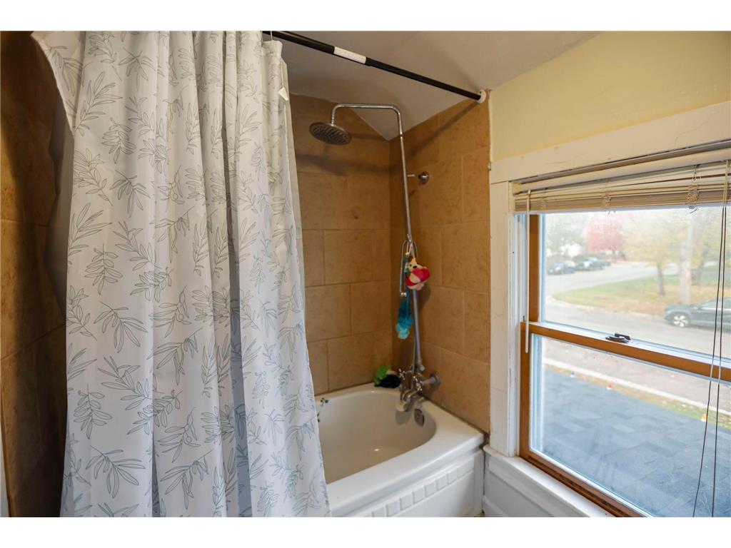 726 7th Avenue NW Faribault MN 55021 6820354 image40