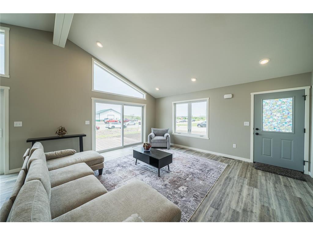 726 Dandrew Lane Detroit Lakes MN 56501 6733896 image17