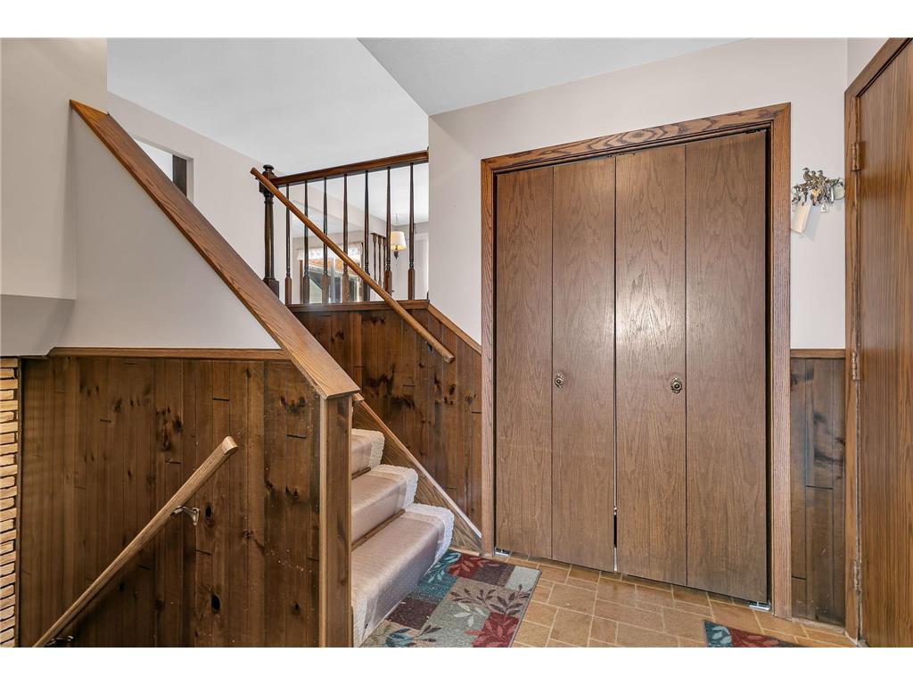 726 Hassan Street SE Hutchinson MN 55350 6772495 image21