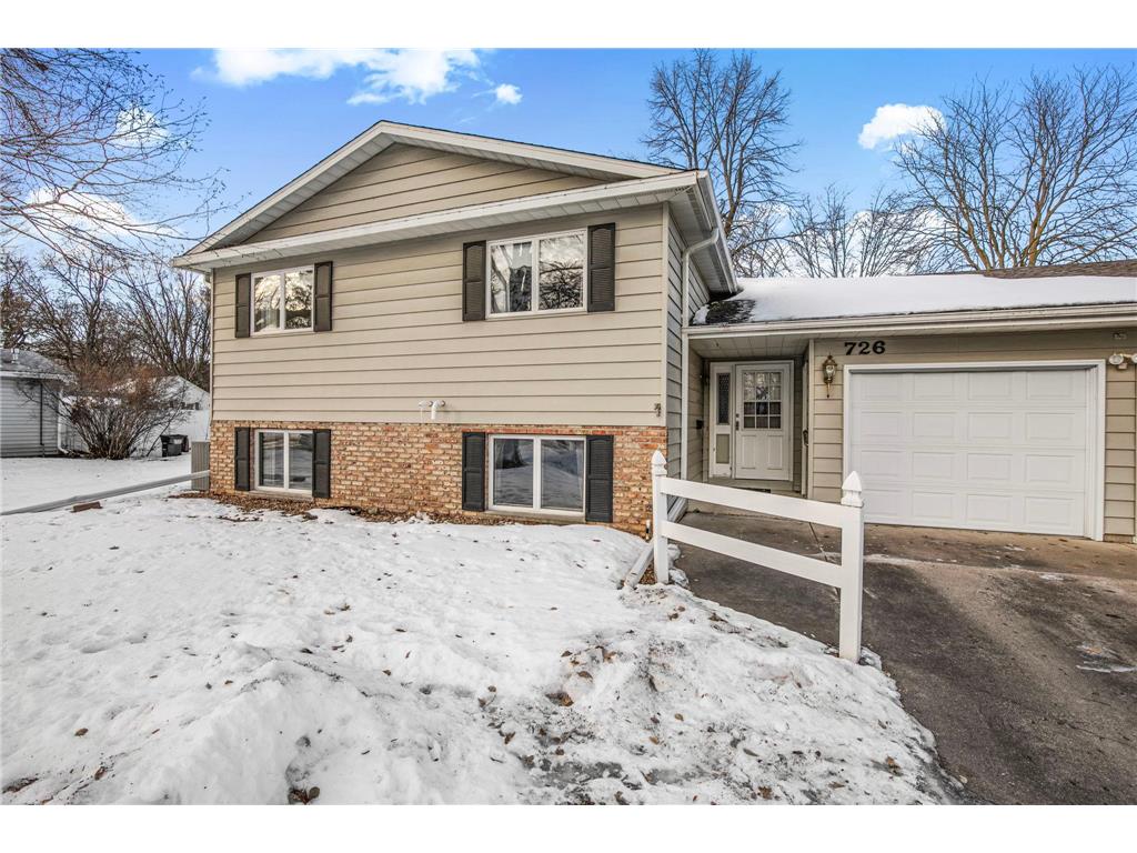 726 Hassan Street SE Hutchinson MN 55350 6772495 image28