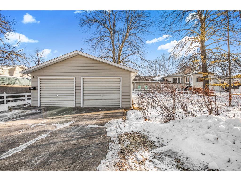 726 Hassan Street SE Hutchinson MN 55350 6772495 image30