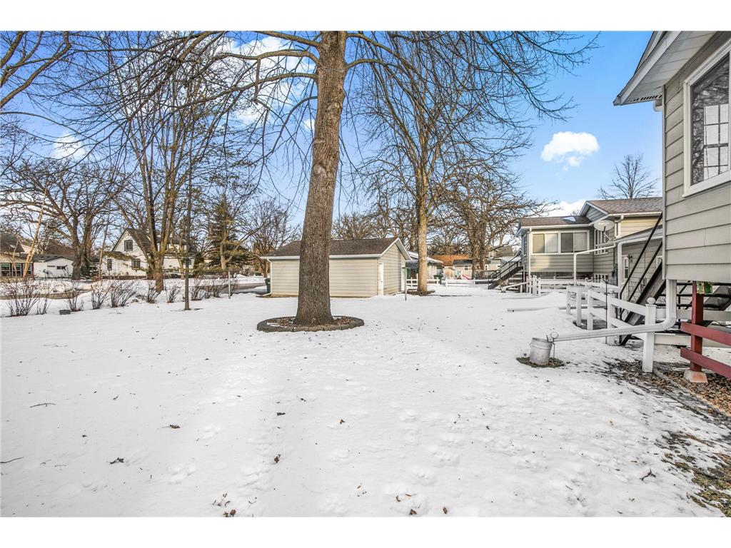 726 Hassan Street SE Hutchinson MN 55350 6772495 image32